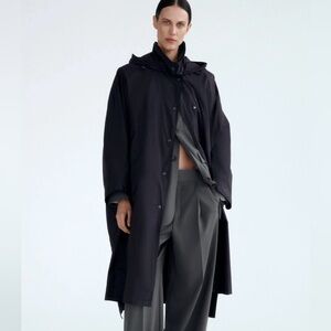 Zara Hooded Poncho size medium in navy blue with snap buttons- Limited Edition